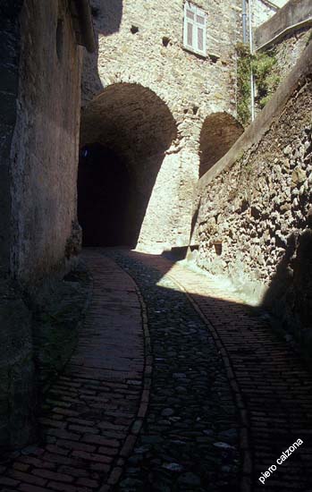 v 03-163