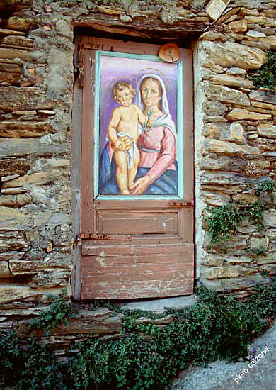 v151-10