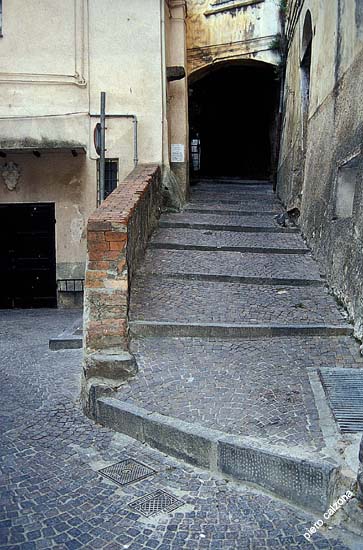 v 21-161