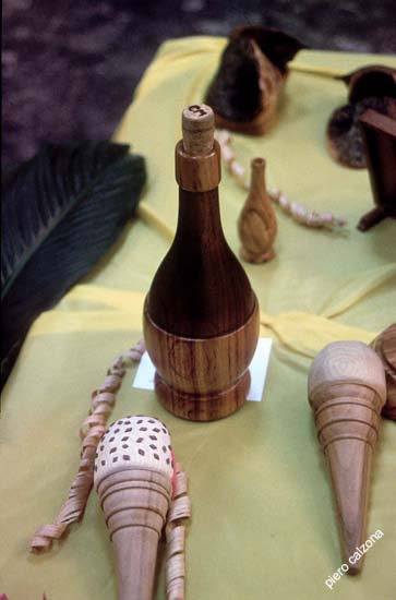 v138-16