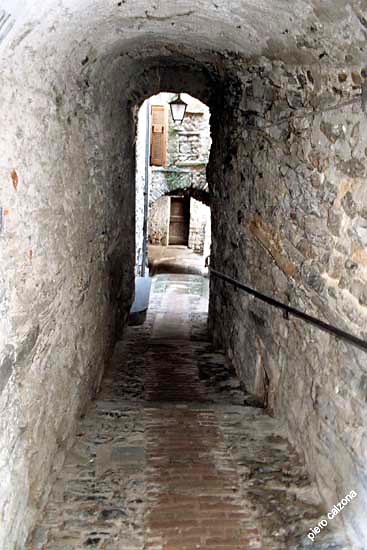 v143-21